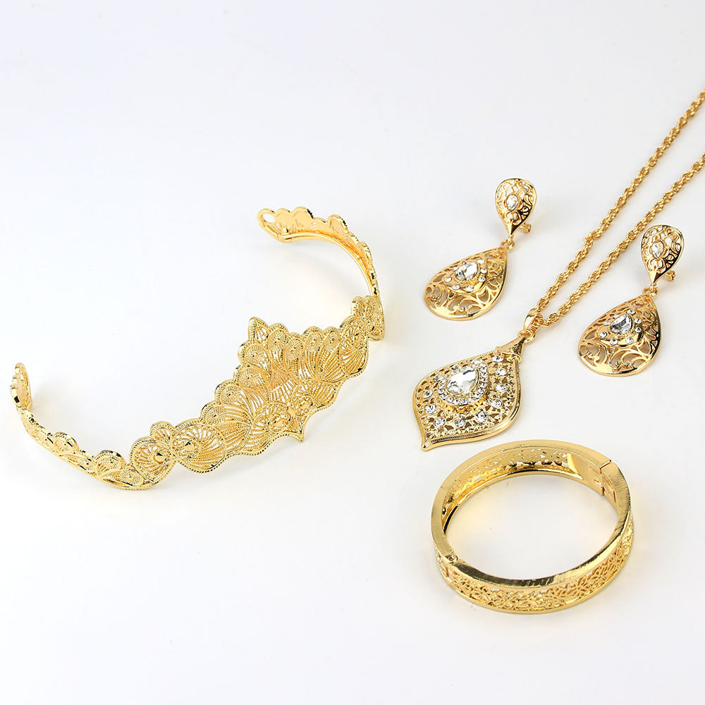 4 pcs Golden Crown Earring Necklace Bracelet