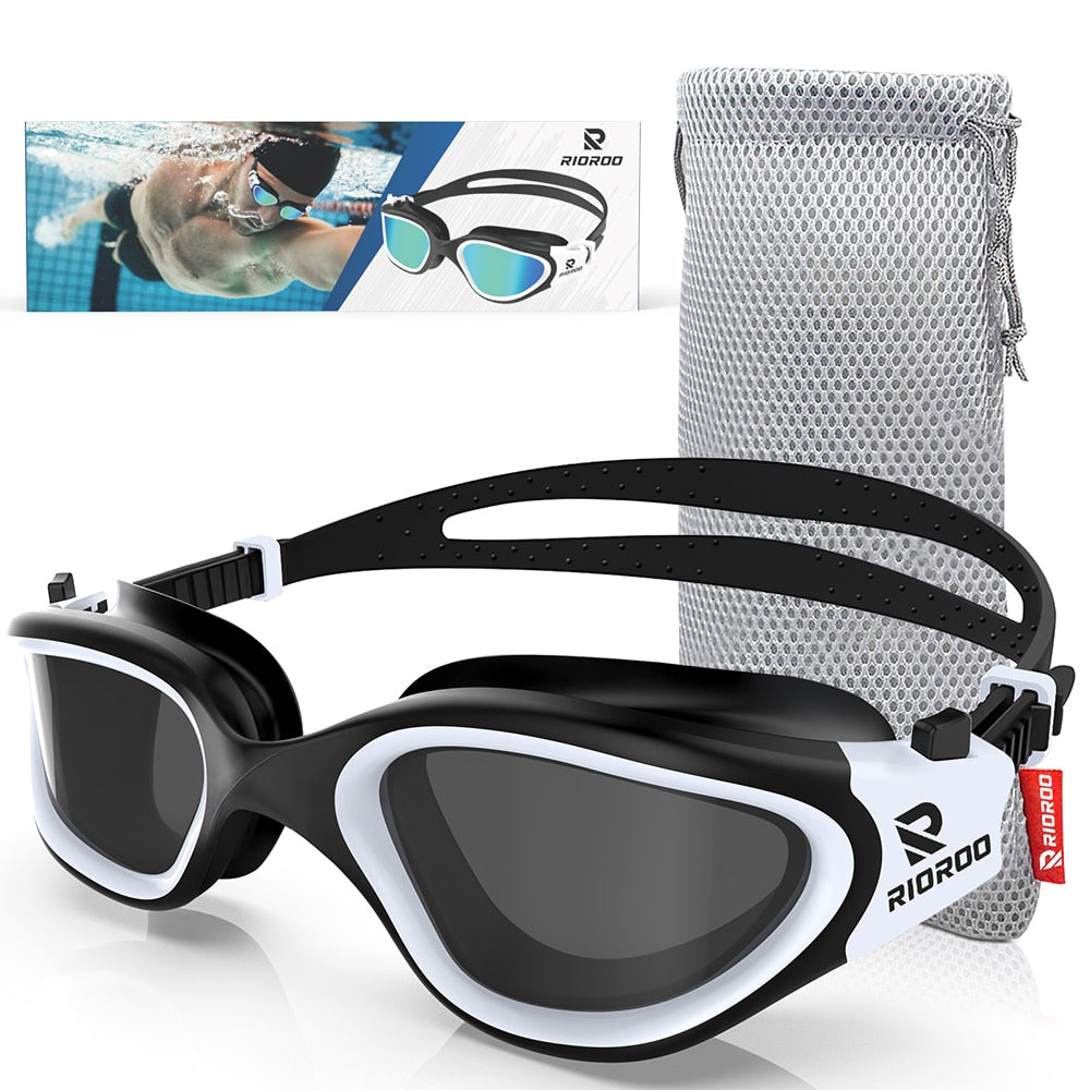 Waterproof Adjustable Silicone Swim Glasses in Pool