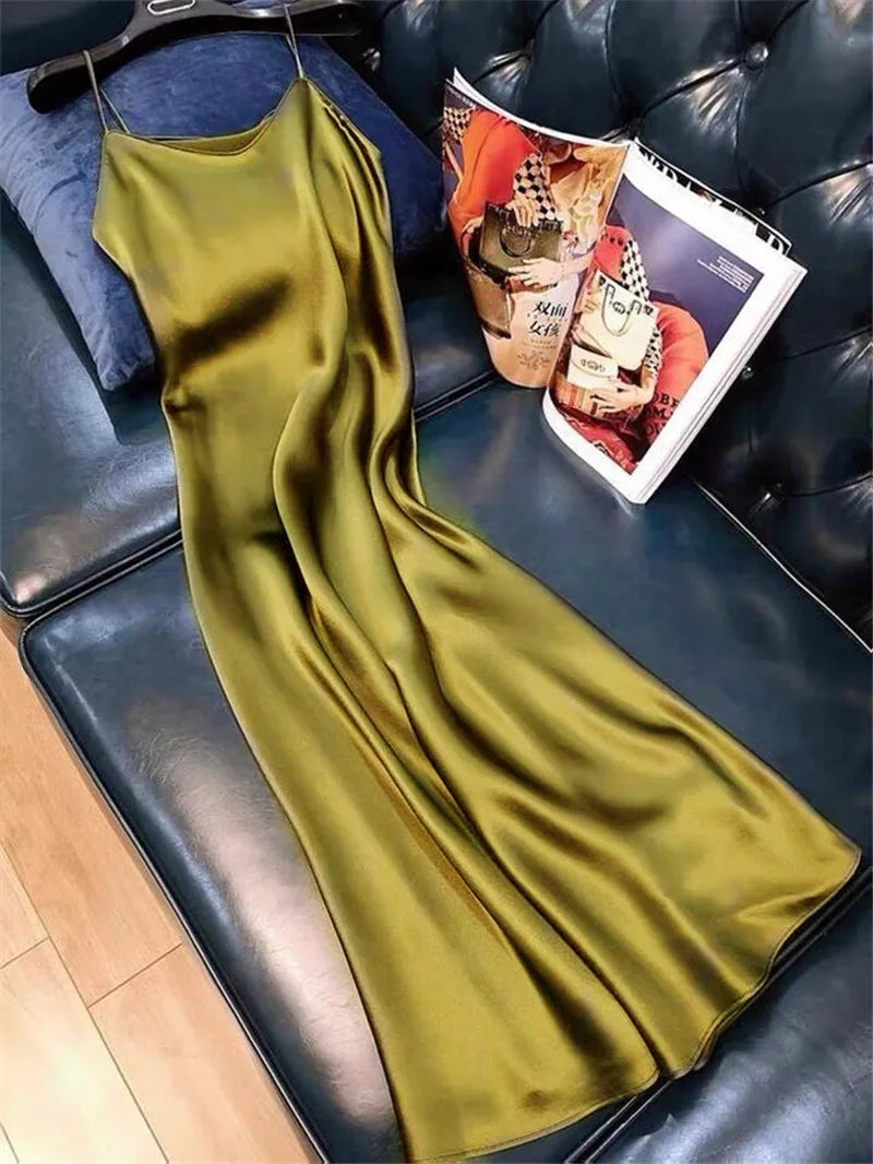 Vestido Satinado Avocado Green