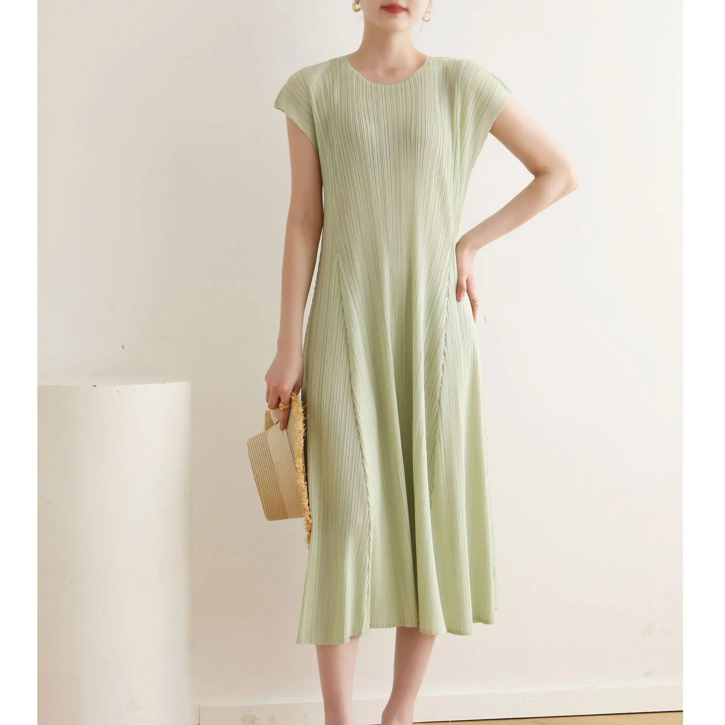 Folds Dress Tender Green