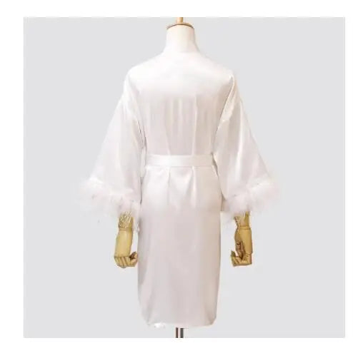 Kimono de satén White Solid