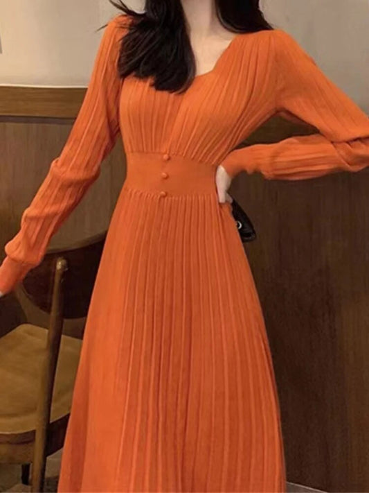 Vestido de punto plisado naranja