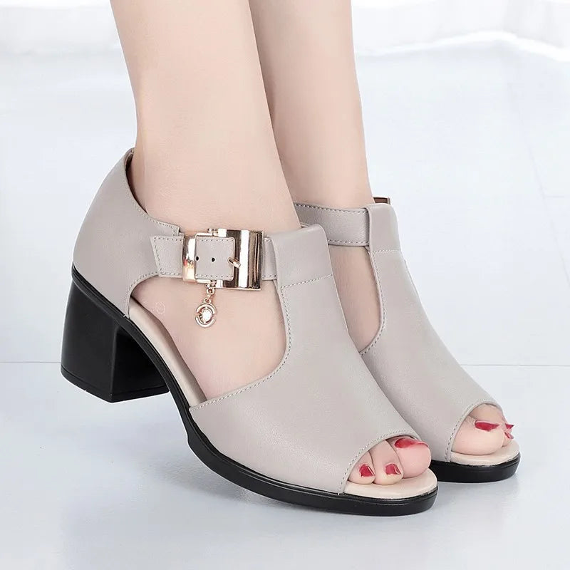 Sandals Beige