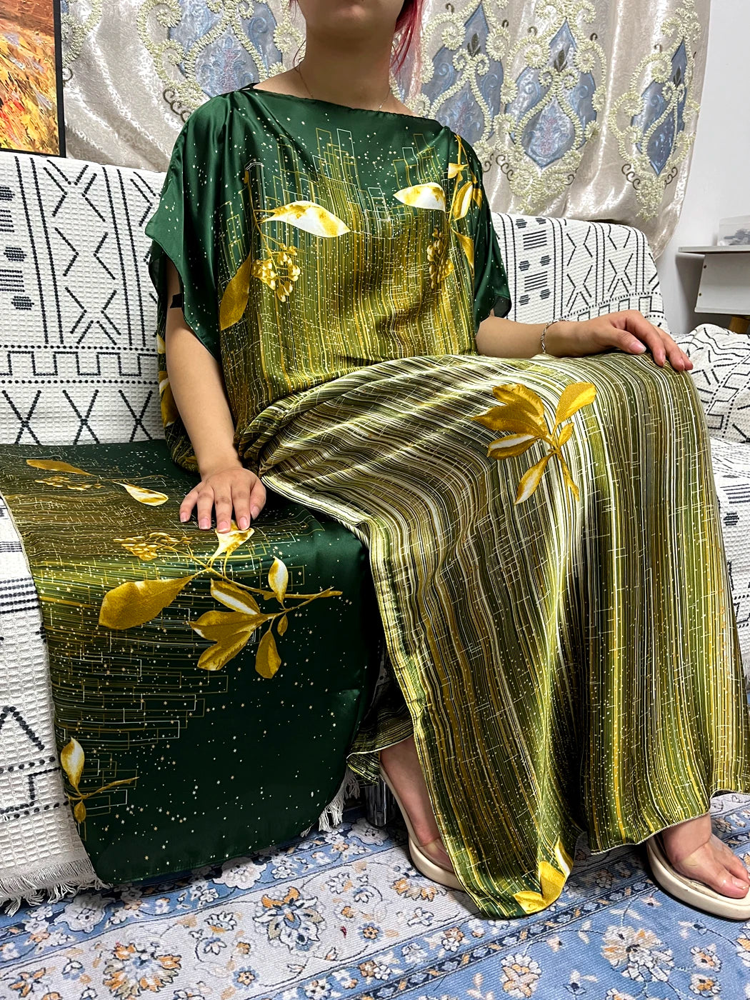 Abaya verde dorada
