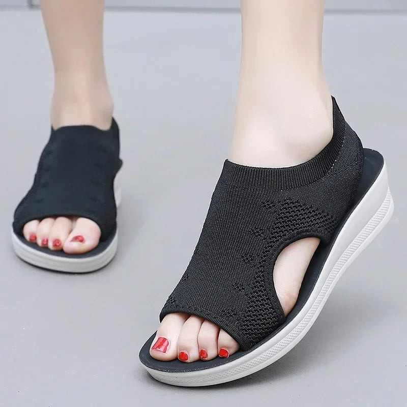 Female Sandals Black White