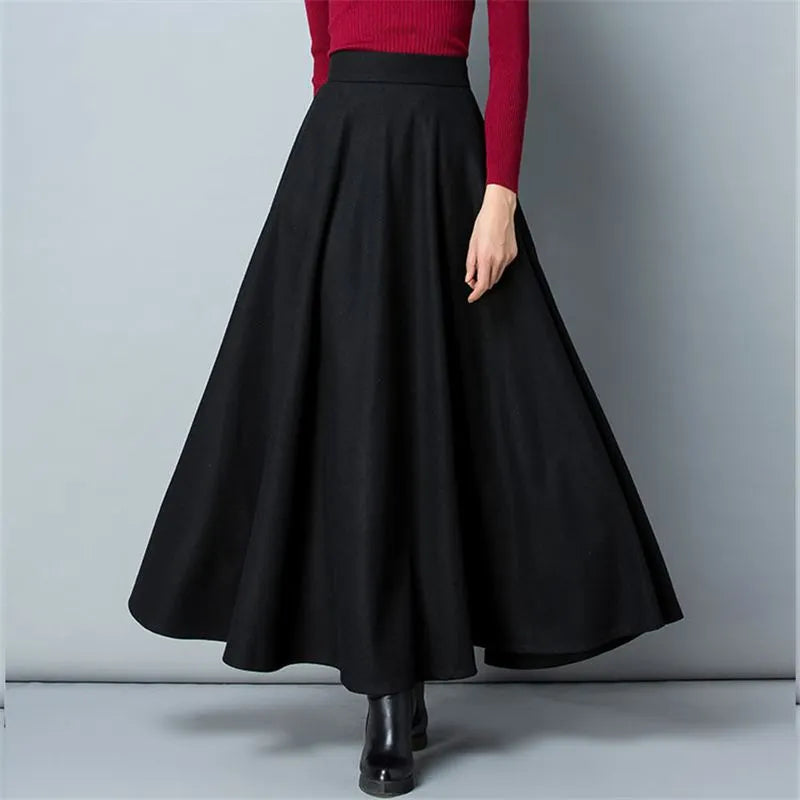 Falda larga de lana negra