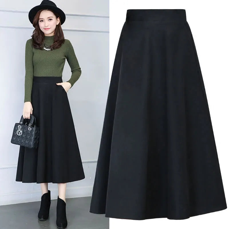 Falda Medio larga de lana negra 
