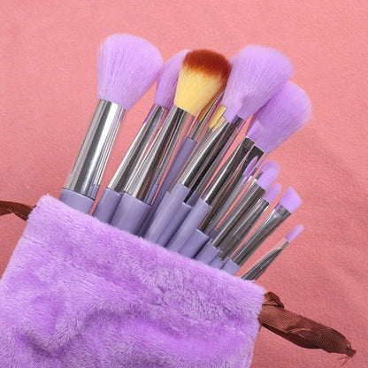 Brochas de maquillaje morado con bolsa