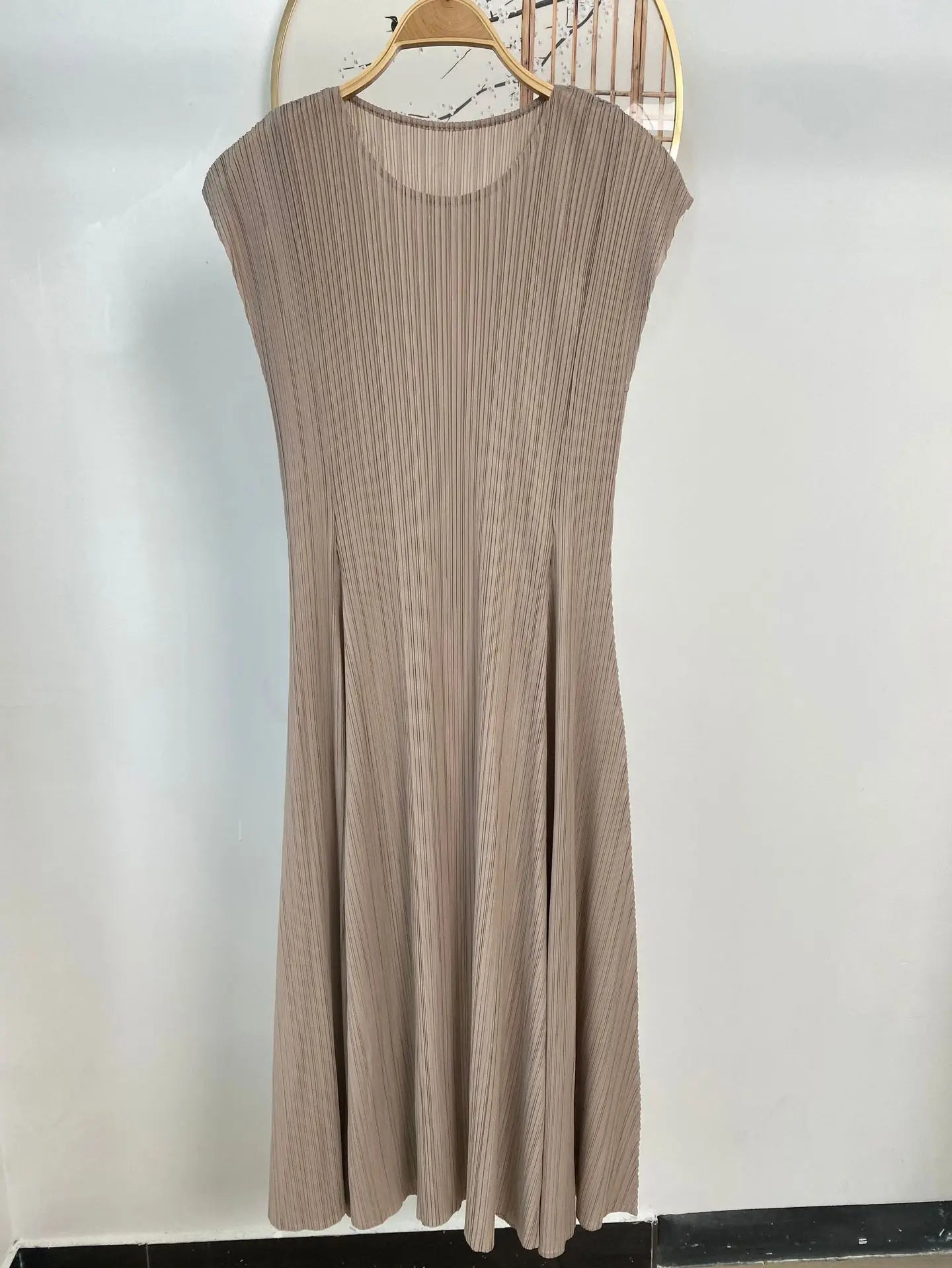 Folds Dress Khaki