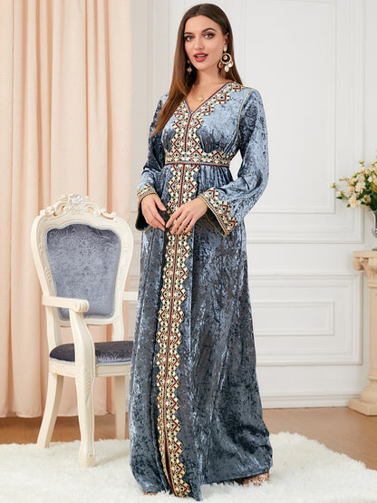 Velvet Muslim Dress Women Kaftan Embroidery Morocco Party Dress