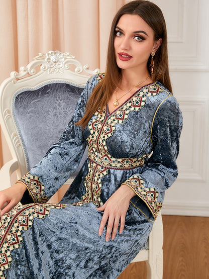 Velvet Muslim Dress Women Kaftan Embroidery Morocco Party Dress