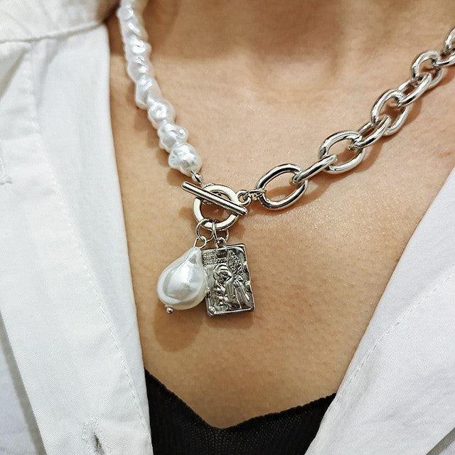 Geometric Ángel Pendant Love Necklaces for Women Punk Jewelry